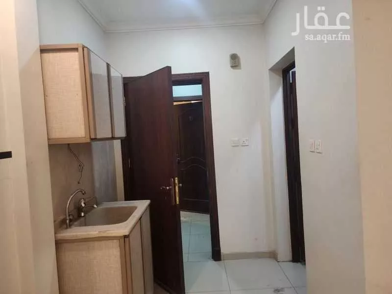 عمارة للإيجار في شارع الامير متعب ابن عبدالعزيز, حي الواحة, مدينة الدمام, المنطقة الشرقية 1 صورة