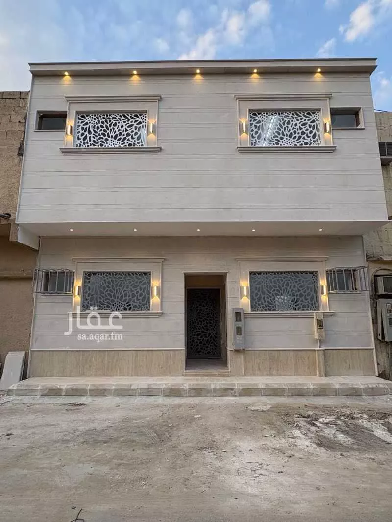 عمارة للبيع في شارع حصن مهدي, حي منفوحة, مدينة الرياض, منطقة الرياض 1 صورة