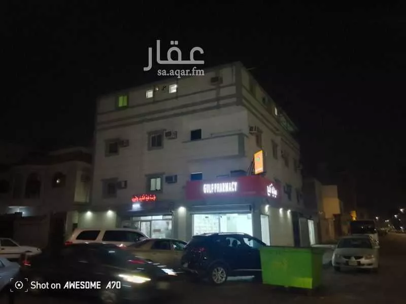 عمارة للبيع في شارع الثاني عشر, حي الثقبة, مدينة الخبر, المنطقة الشرقية 1 صورة
