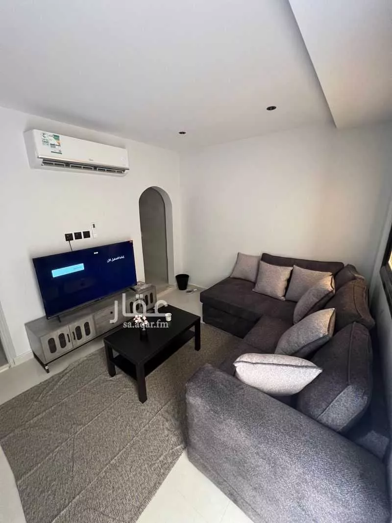 شقة للإيجار في شارع محمد بن احمد بن الازهر, حي العريض, مدينة المدينة المنورة, منطقة المدينة المنورة 1 صورة