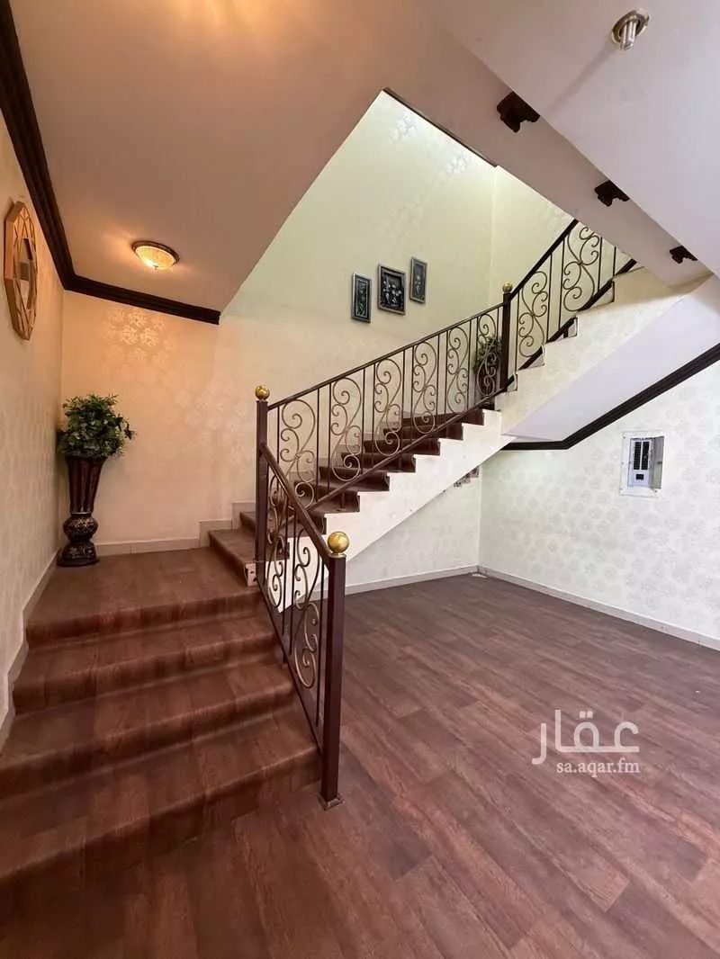 فيلا للإيجار في شارع العذيب, حي إشبيلية, مدينة الرياض, منطقة الرياض 1 صورة