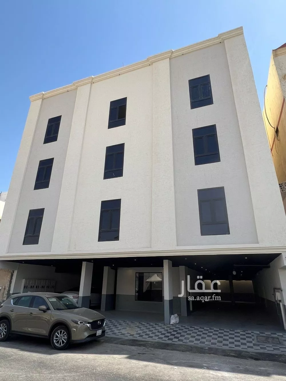 عمارة للإيجار في شارع الامير احمد ابن عبدالعزيز, حي مدينة العمال, مدينة الخبر, المنطقة الشرقية 1 صورة