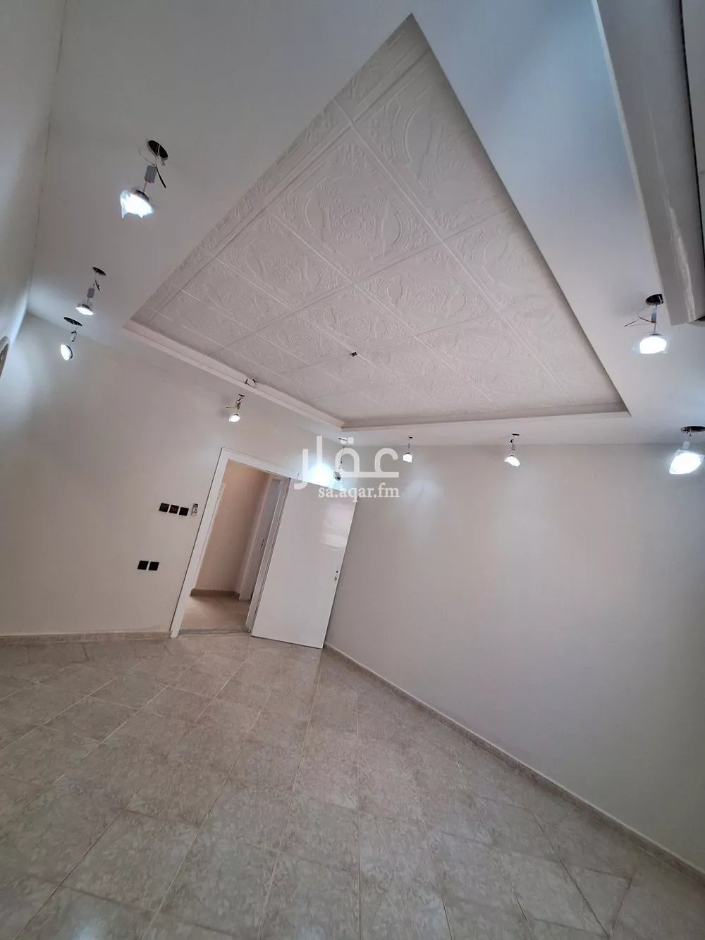 شقة للإيجار في شارع شهيد الدين ثم الوطن عبدالرحمن حسن الشه, حي الشهداء, مدينة الرياض, منطقة الرياض 1 صورة