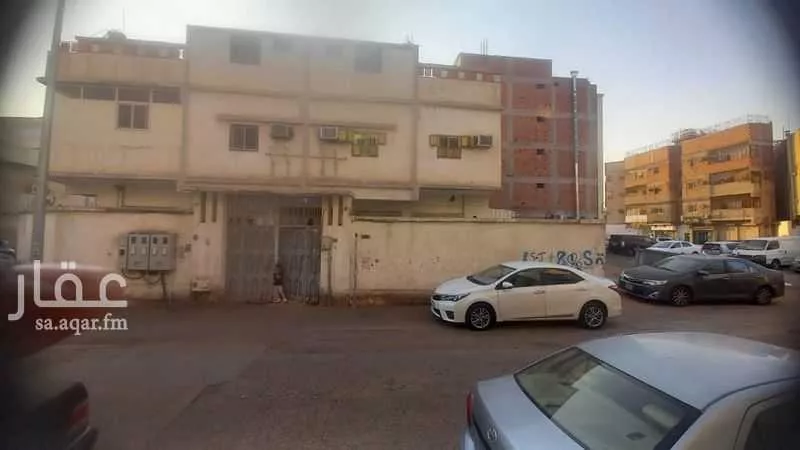 عمارة للبيع في شارع عبدالحميد ابن بهرام, حي الفتح, مدينة المدينه المنوره, منطقة المدينة المنورة 1 صورة