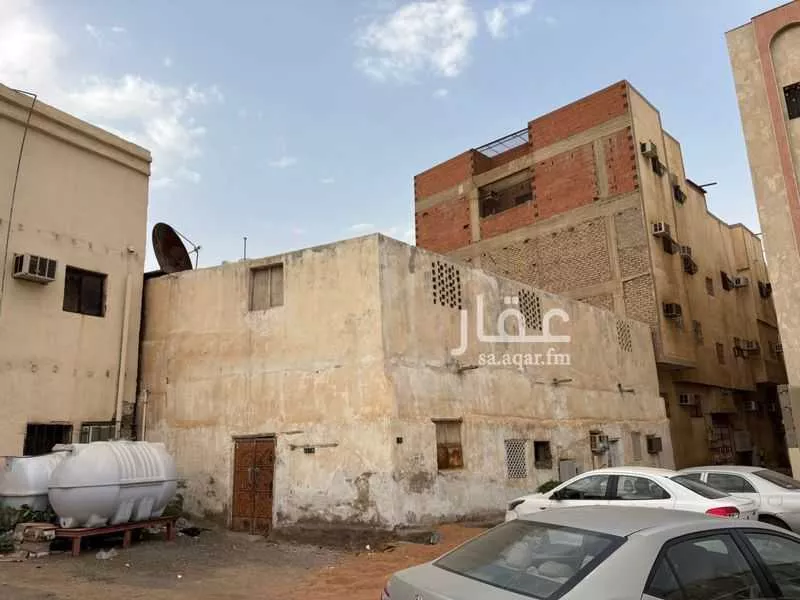 دور للبيع في شارع نوفل بن عبد الله بن نضلة, حي المغيسلة, مدينة المدينه المنوره, منطقة المدينة المنورة 1 صورة
