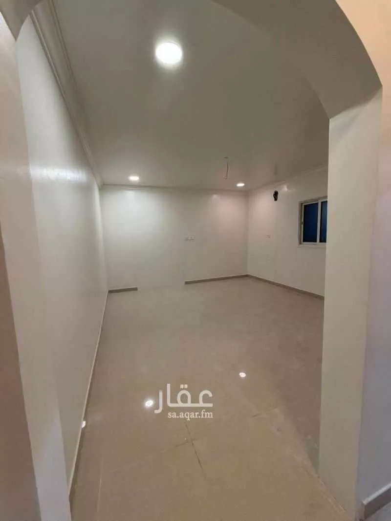 شقة للإيجار في حي الصواري ، الخبر ، الخبر 1 صورة