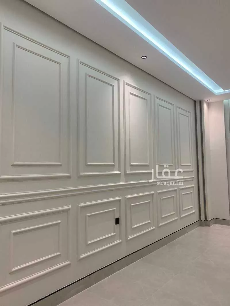 دور للبيع في شارع المحدار, حي المعيزيلة, مدينة الرياض, منطقة الرياض 1 صورة