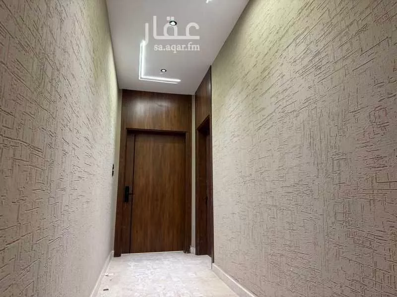 شقة للبيع في شارع داود ابن عبدالرحمن العطار, حي شوران, مدينة المدينه المنوره, منطقة المدينة المنورة 1 صورة