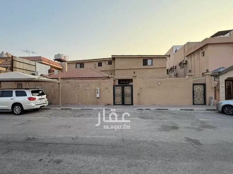 فيلا للبيع في شارع البحتري, حي النورس, مدينة الدمام, المنطقة الشرقية 1 صورة
