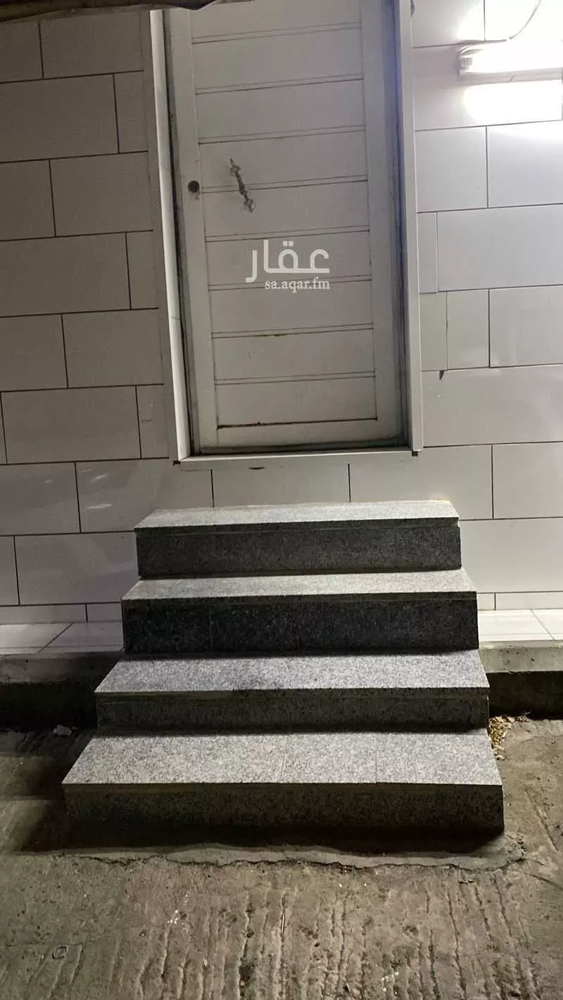غرفة للإيجار في شارع احمد بن سعد الاريحي ، حي النخيل ، جدة ، جدة 1 صورة