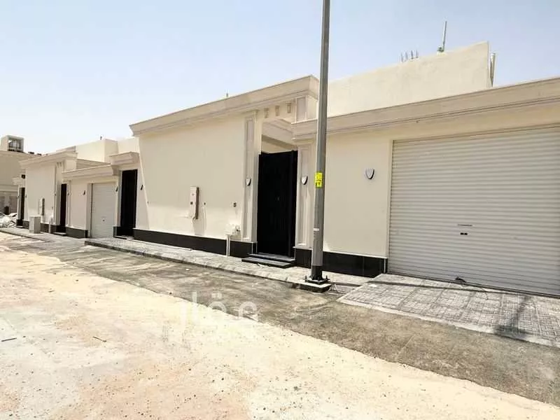 فيلا للبيع في شارع ممر 117, حي الجنادرية, مدينة الرياض, منطقة الرياض 1 صورة