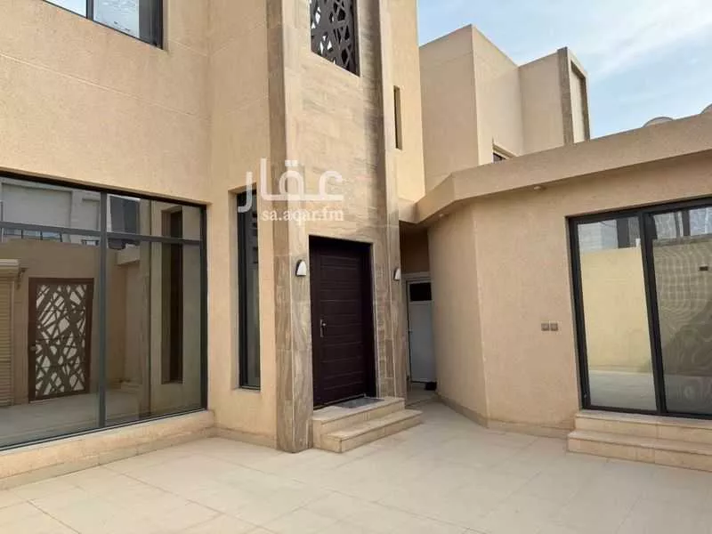 فيلا للبيع في شارع العارض, حي العارض, مدينة الرياض, منطقة الرياض 1 صورة