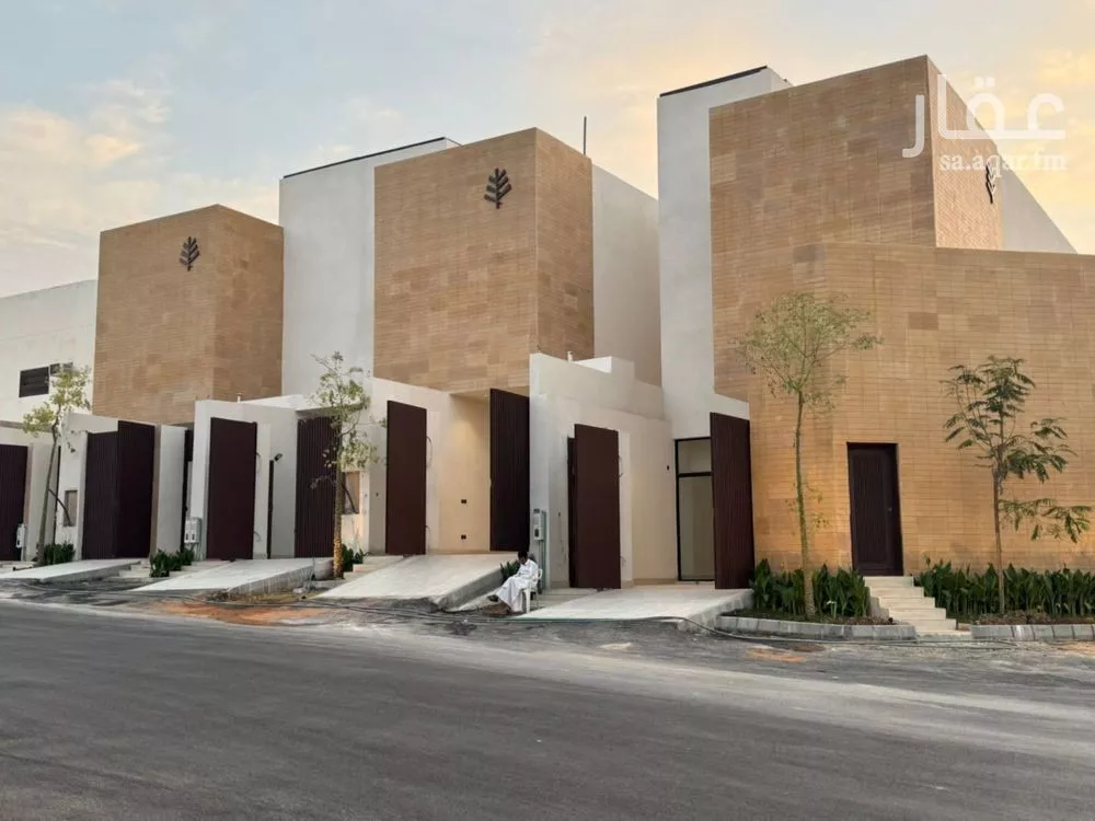 دور للبيع في شارع شهاب الدين أبي الفضل, حي المروة, مدينة الرياض, منطقة الرياض 1 صورة