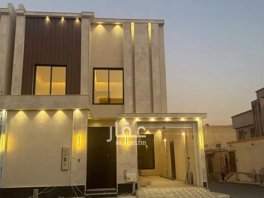 فيلا للبيع في شارع العطايف, حي طويق, مدينة الرياض, منطقة الرياض 1 صورة