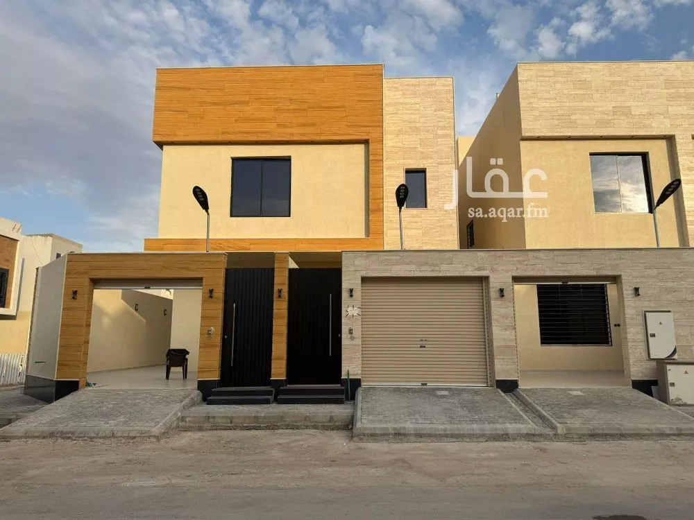 دور للبيع في شارع زياد الباهلي, حي العوالي, مدينة الرياض, منطقة الرياض 1 صورة