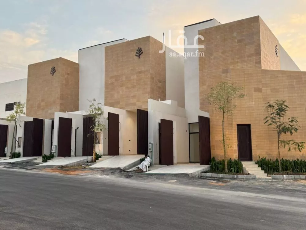 دور للبيع في شارع شهاب الدين أبي الفضل, حي المروة, مدينة الرياض, منطقة الرياض 1 صورة