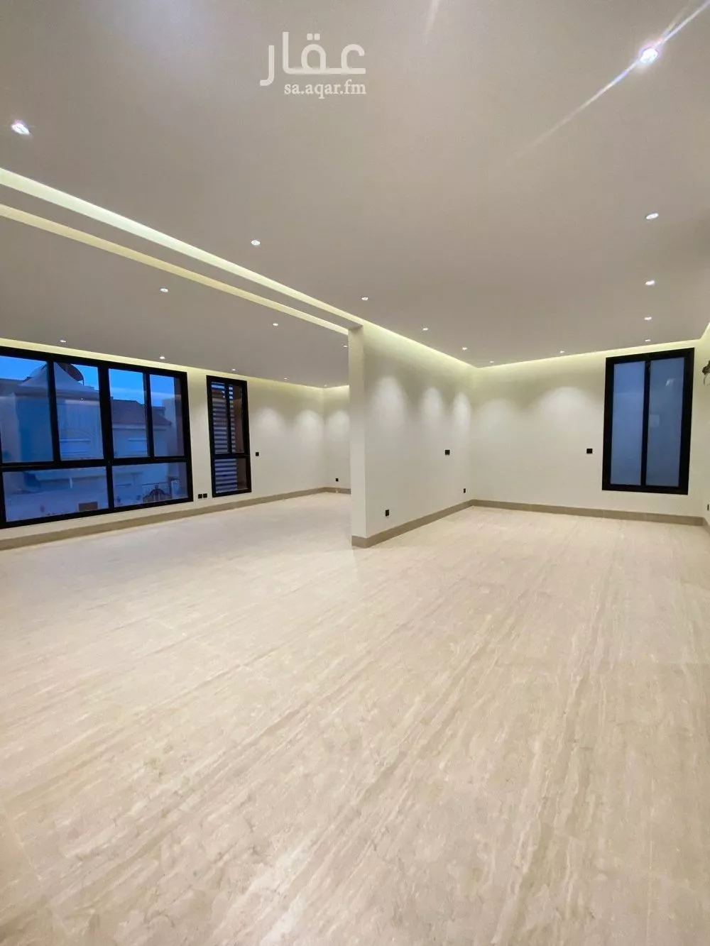 دور للبيع في شارع عبدالله بن عتيك, حي النفل, مدينة الرياض, منطقة الرياض 1 صورة