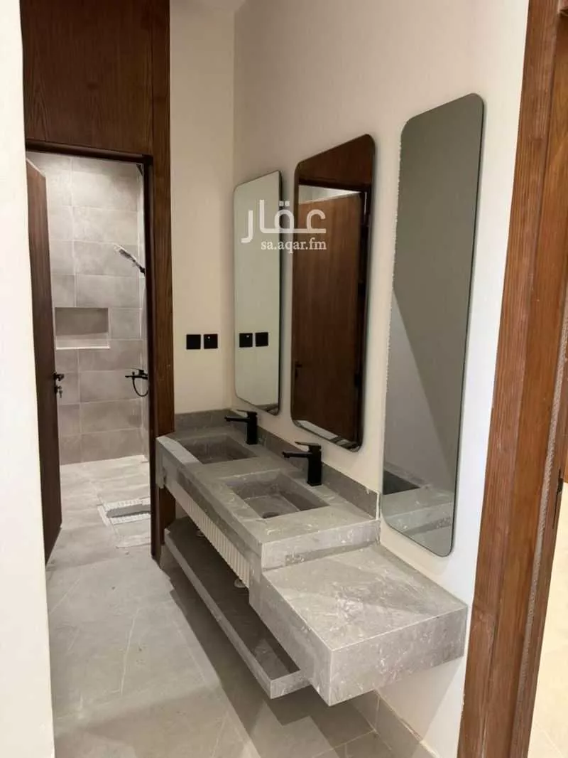 دور للبيع في شارع ابن خزرج ، حي طيبة ، الرياض ، منطقة الرياض 1 صورة