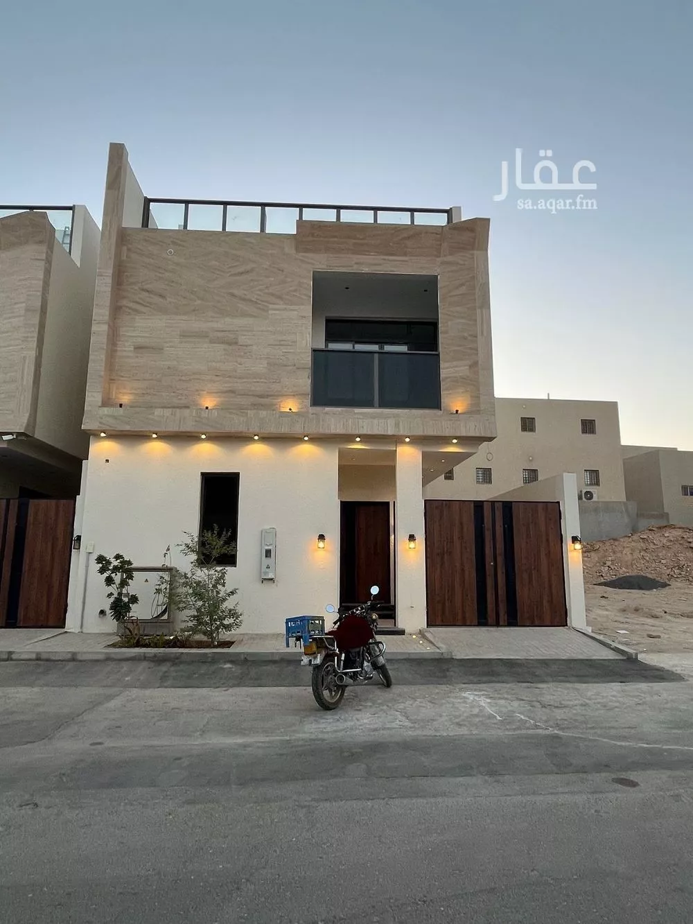 فيلا للبيع في شارع السيل الكبير, حي المهدية, مدينة الرياض, منطقة الرياض 1 صورة