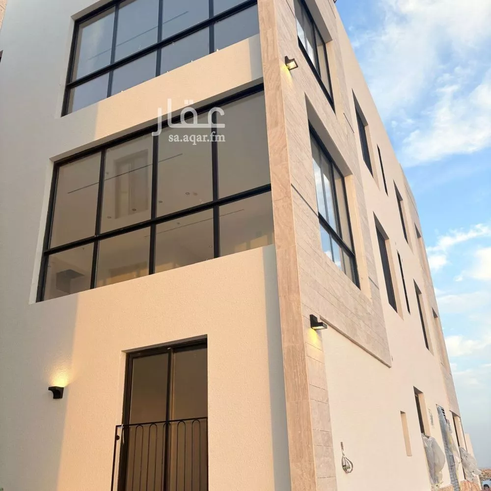 شقة للبيع في شارع عبداللطيف بن المبارك, حي المهدية, مدينة الرياض, منطقة الرياض 1 صورة