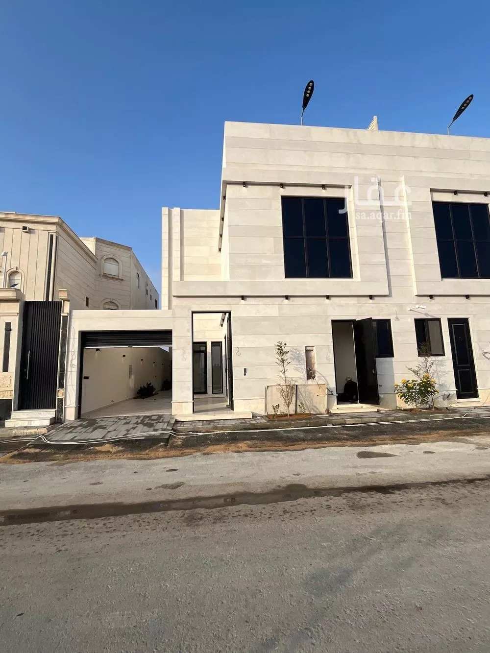 فيلا للبيع في شارع أبي الشيخ الأصبهاني, حي المهدية, مدينة الرياض, منطقة الرياض 1 صورة