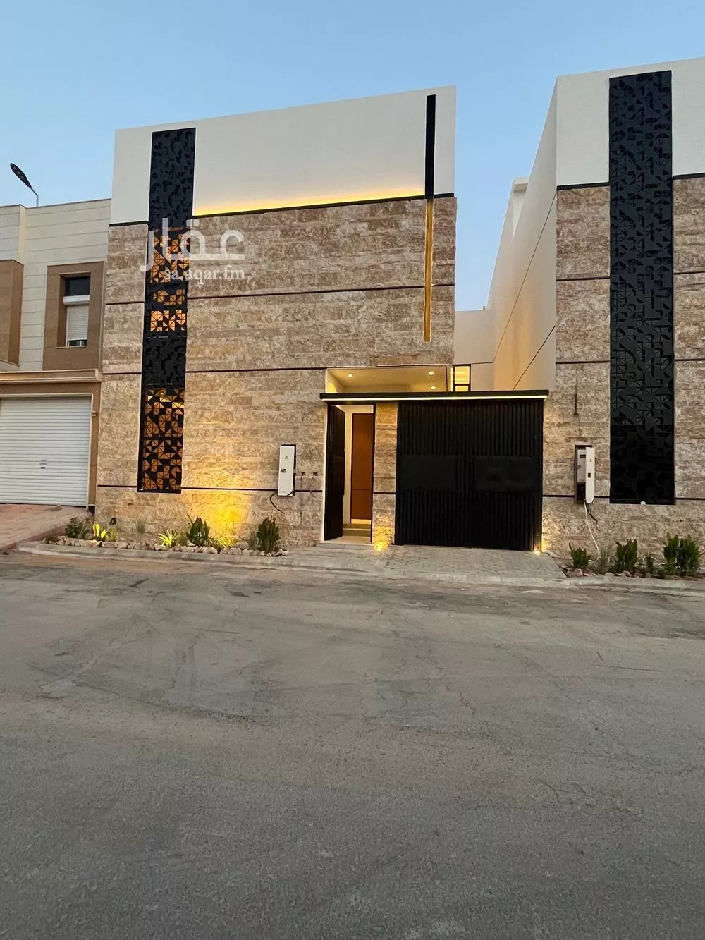 فيلا للبيع في شارع أبي الفضل العليمي, حي المهدية, مدينة الرياض, منطقة الرياض 1 صورة