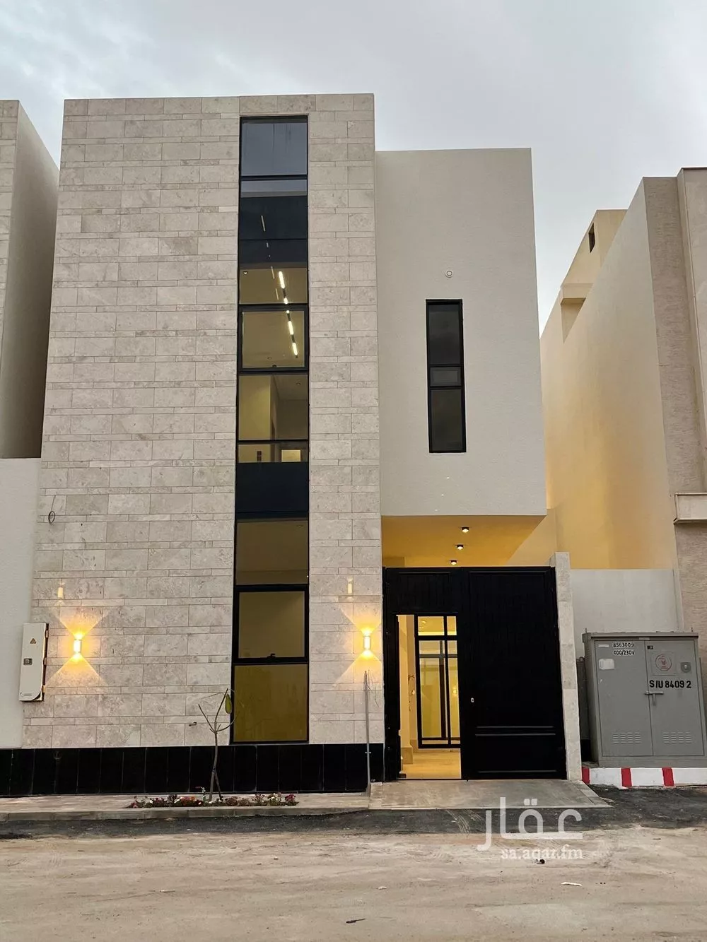 فيلا للبيع في شارع السيل الكبير, حي المهدية, مدينة الرياض, منطقة الرياض 1 صورة