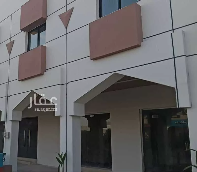 مكتب تجاري للإيجار في شارع  عبدالله ابن سعود, حي الفيصلية, مدينة امارة منطقة الرياض - الدرعيه, منطقة الرياض 1 صورة