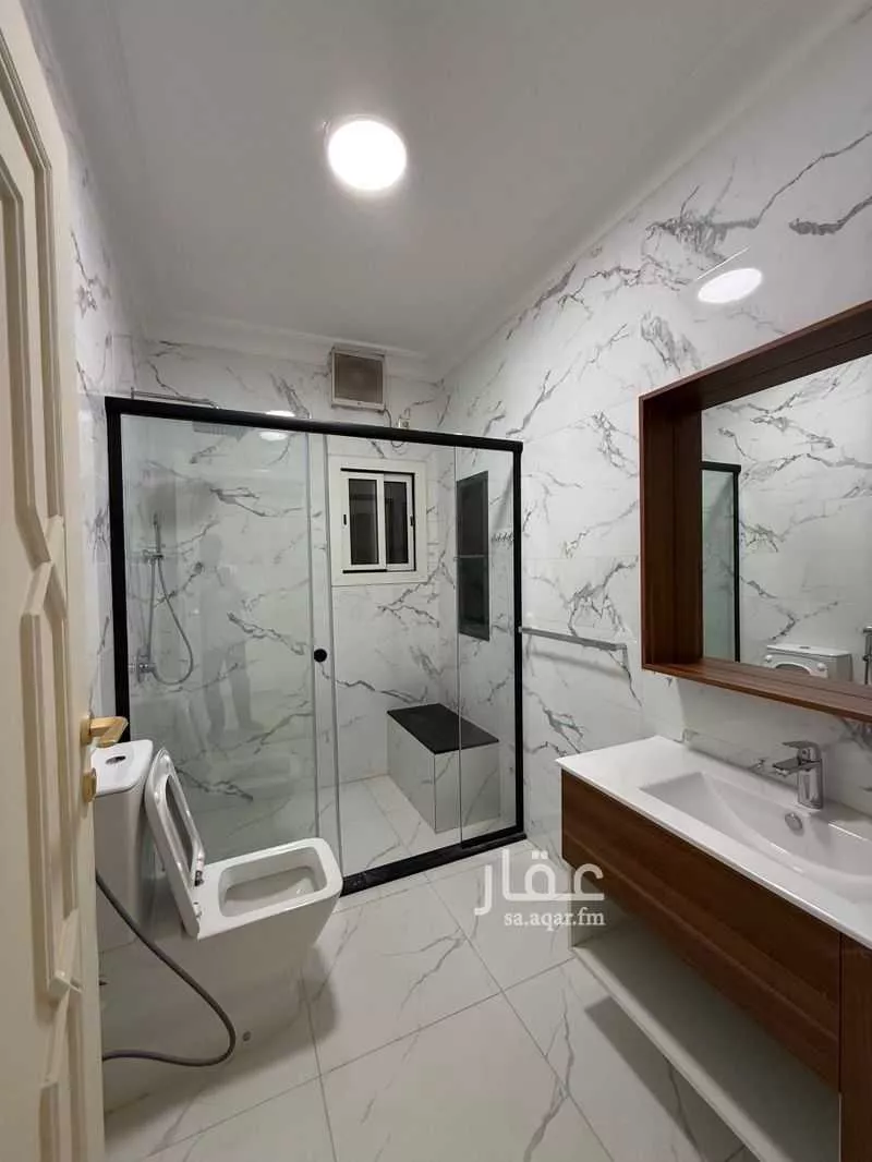 شقة للإيجار في شارع مرباط, حي الحمراء, مدينة جدة, منطقة مكة المكرمة 1 صورة