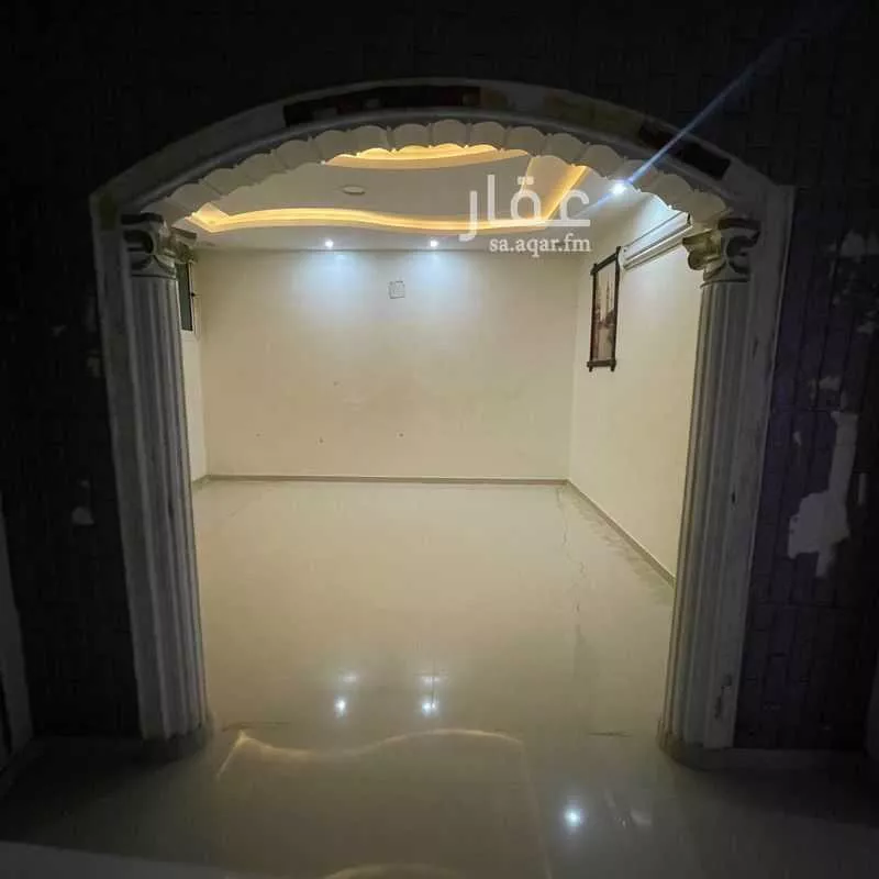دور للبيع في شارع علي بن عبيدالله السمسمي ، حي طويق ، الرياض ، منطقة الرياض 1 صورة