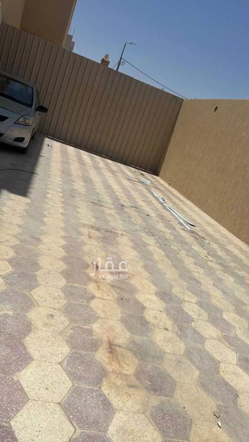 فيلا للإيجار في شارع زيد سعد بن اسيد بن حارثة, حي المنتزة, مدينة ضرما, منطقة الرياض 1 صورة
