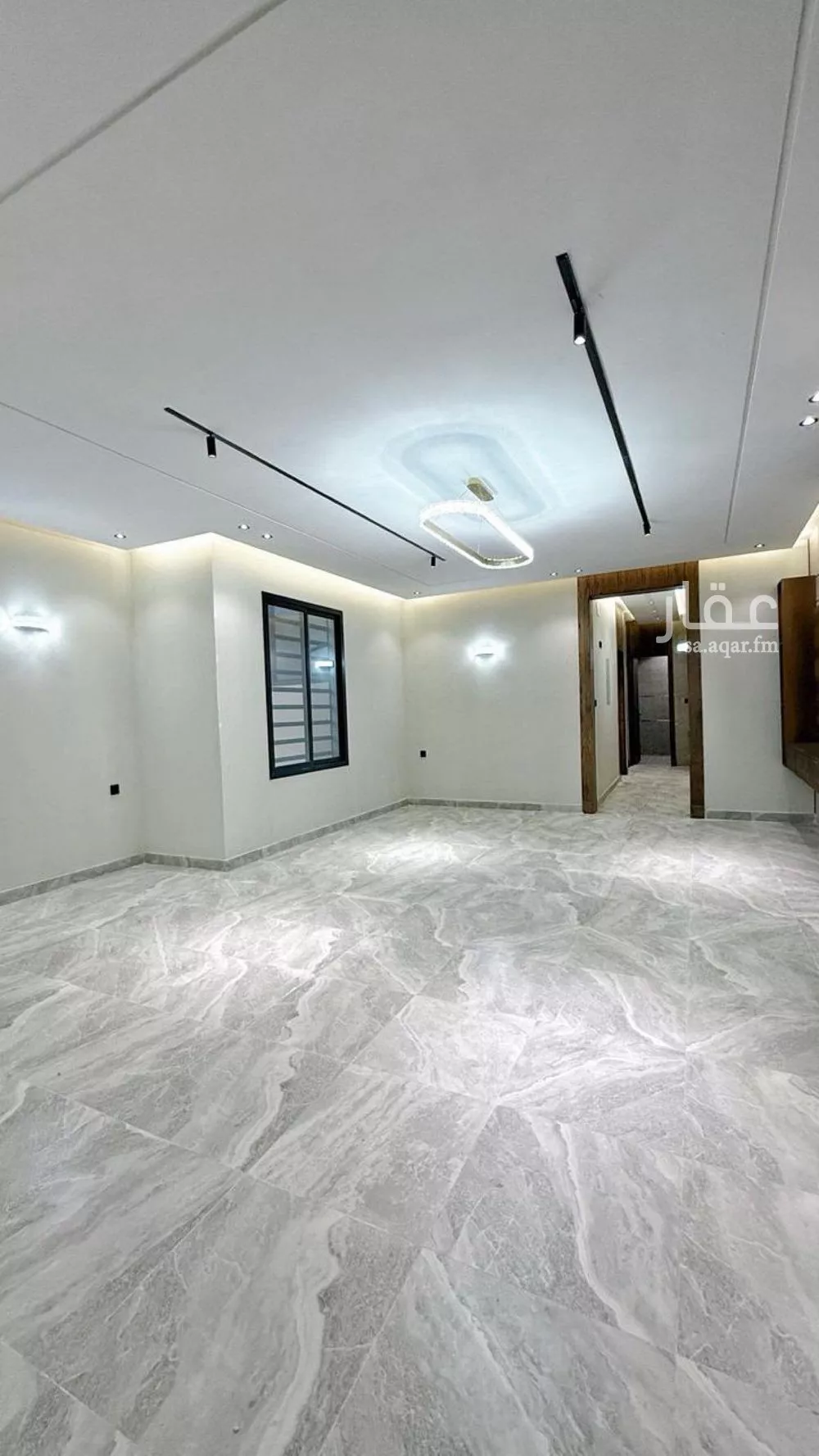 شقة للبيع في شارع طارق, حي الصفاء, مدينة ابها, منطقة عسير 1 صورة