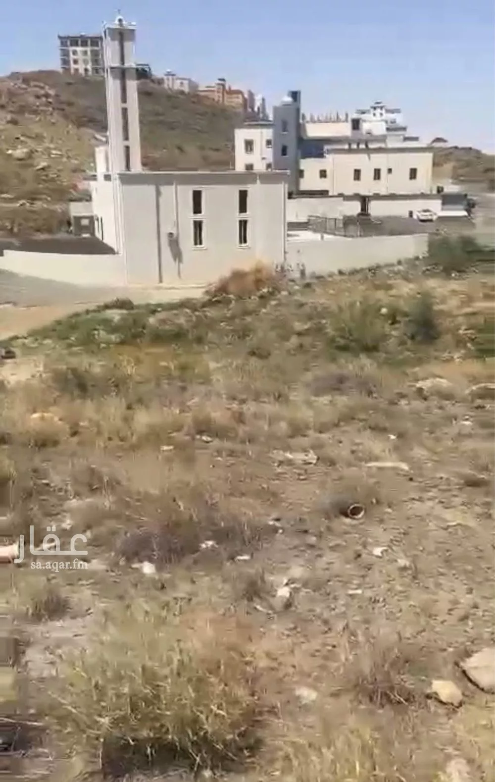 أرض للبيع في شارع ابن سراقه, حي الروابي, مدينة أبها, منطقة عسير 1 صورة