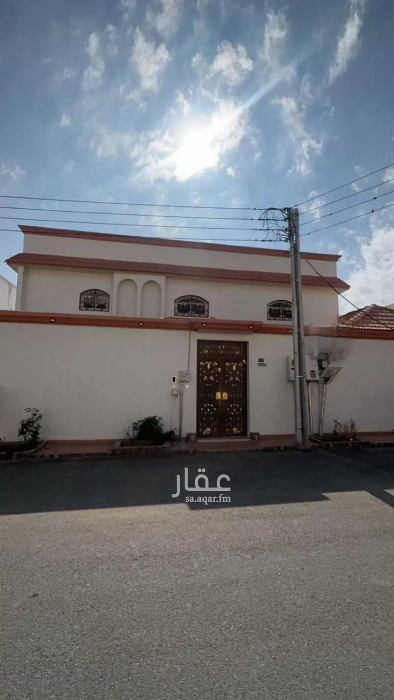 فيلا للبيع في شارع حمد الجاسر ، حي المطار ، حائل ، منطقة حائل 1 صورة