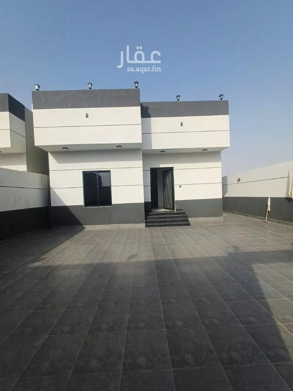 فيلا للبيع في شارع أحمد بن أبي بكر بن شيخان, حي الوفاء, مدينة جدة, منطقة مكة المكرمة 1 صورة