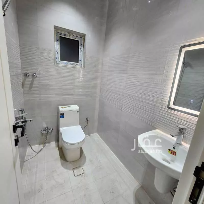 شقة للإيجار في شارع 38ج, حي التحلية, مدينة الخبر, المنطقة الشرقية 1 صورة