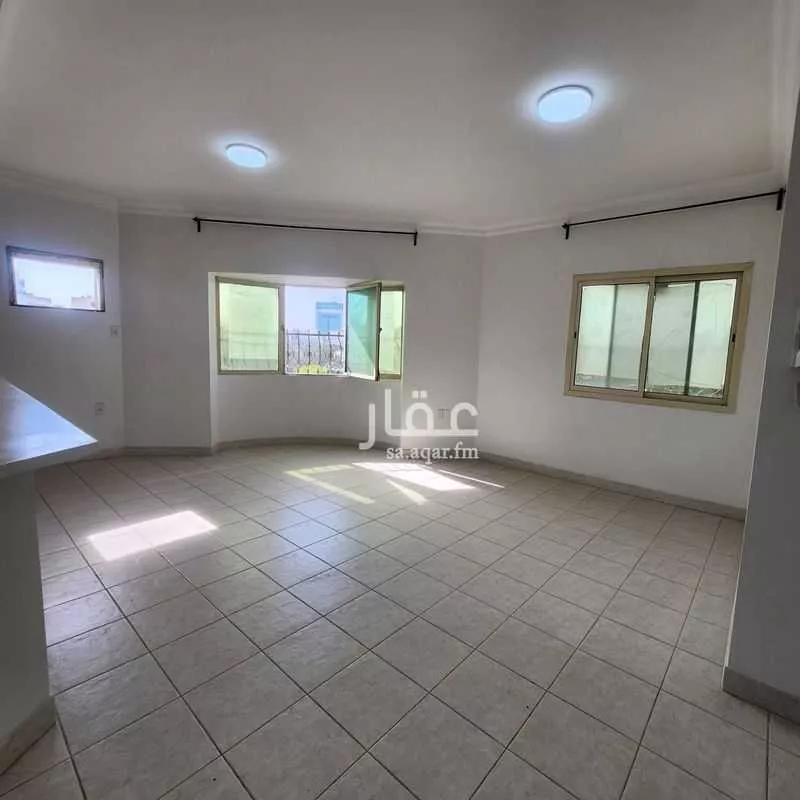 شقة للإيجار في شارع السلام, حي العقربية, مدينة الخبر, المنطقة الشرقية 1 صورة