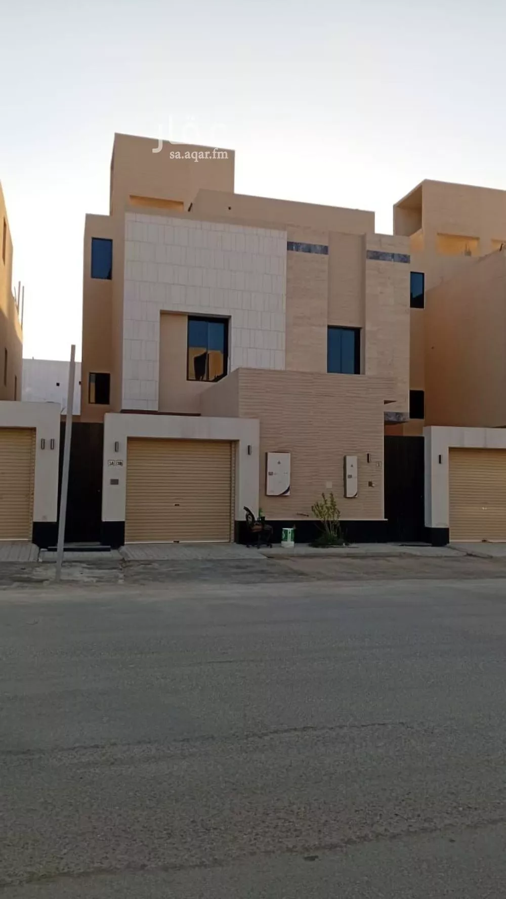فيلا للبيع في شارع حنظلة الجمحي, حي البيان, مدينة الرياض, منطقة الرياض 1 صورة