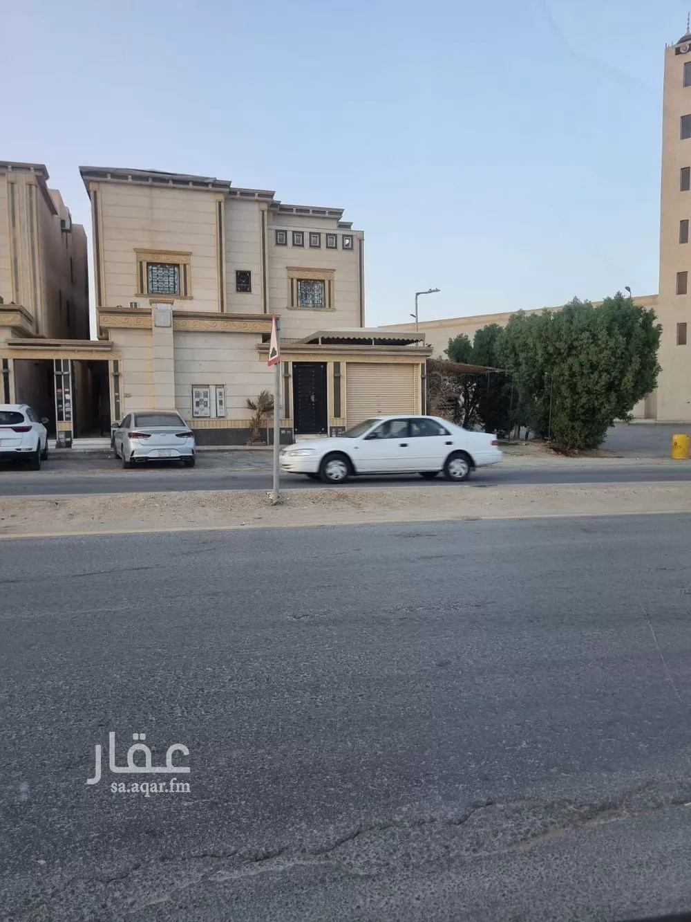شقة للإيجار في شارع عبدالعزيز العبادي, حي الجنادرية, مدينة الرياض, منطقة الرياض 1 صورة
