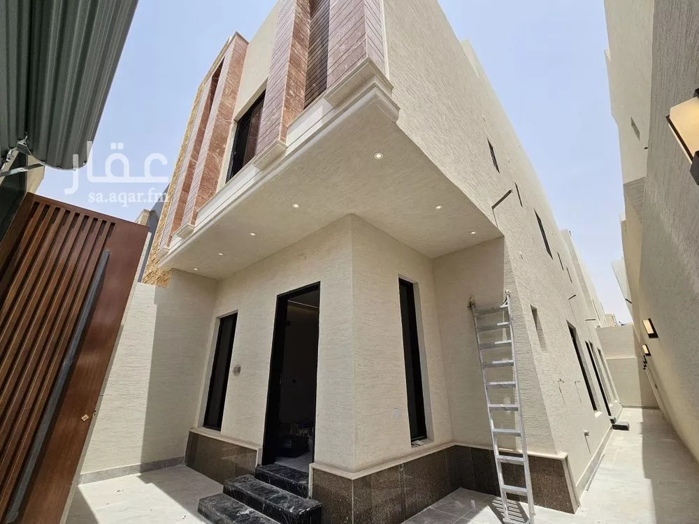 دور للبيع في شارع يونس الرشيدي, حي الرمال, مدينة الرياض, منطقة الرياض 1 صورة