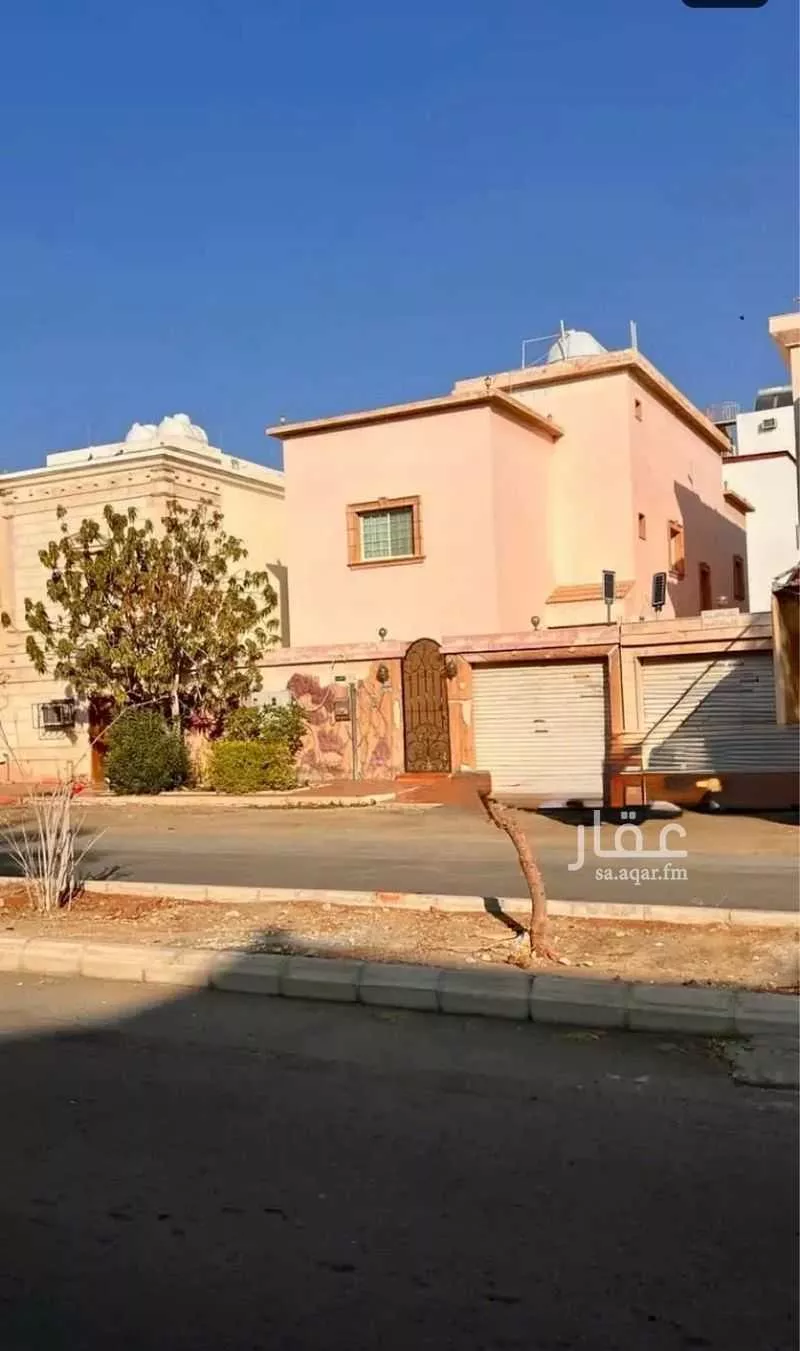 فيلا للإيجار في شارع عبدالله ابن جحش, حي البساتين, مدينة جدة, منطقة مكة المكرمة 1 صورة