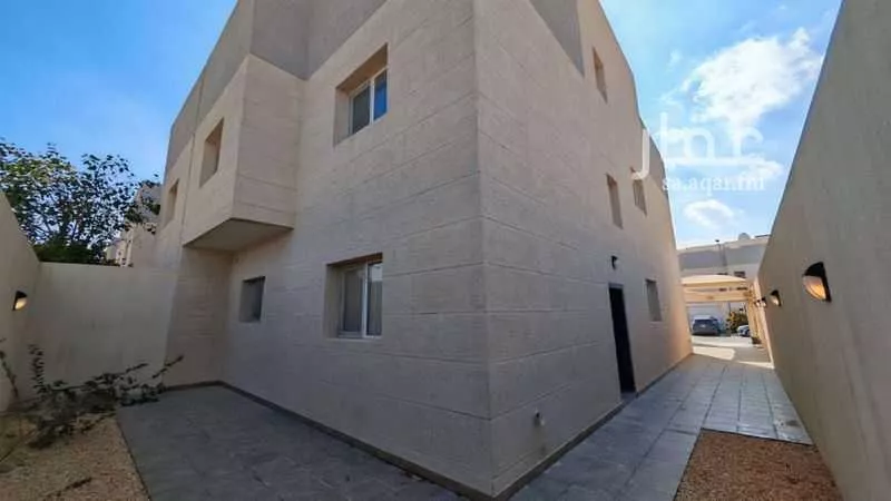 فيلا للإيجار في شارع ابن الجارود, حي مطار الملك خالد الدولي, مدينة الرياض, منطقة الرياض 1 صورة