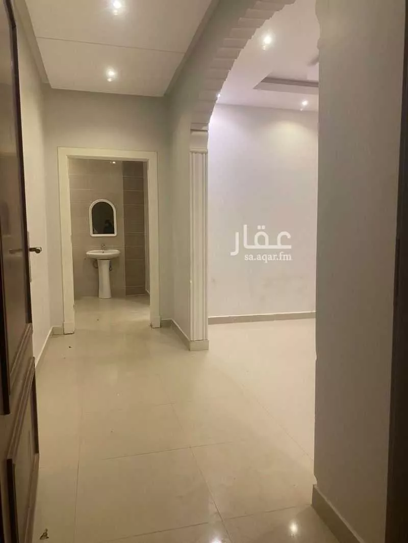 دور للإيجار في شارع محمد بن الحارث التغلبي, حي عكاظ, مدينة الرياض, منطقة الرياض 1 صورة