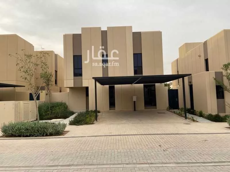 فيلا للإيجار في شارع 27 سدرة ، حي مطار الملك خالد الدولي ، الرياض ، منطقة الرياض 1 صورة
