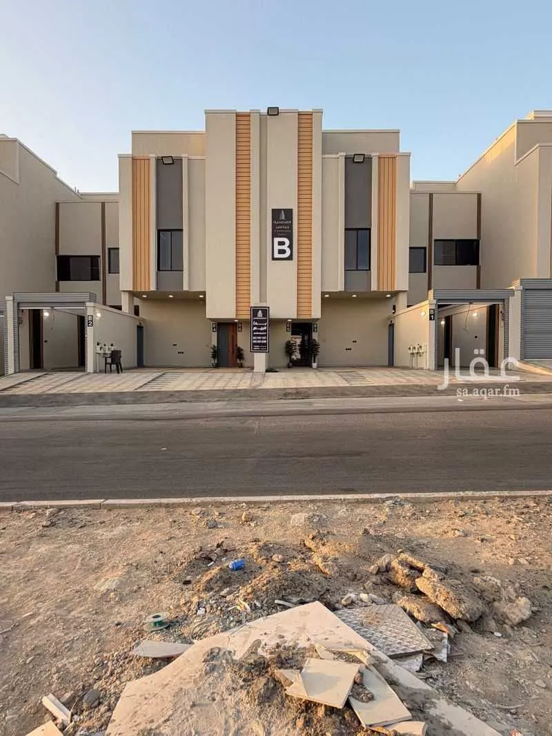 دور للبيع في شارع الغزاله, حي طيبة, مدينة الرياض, منطقة الرياض 1 صورة