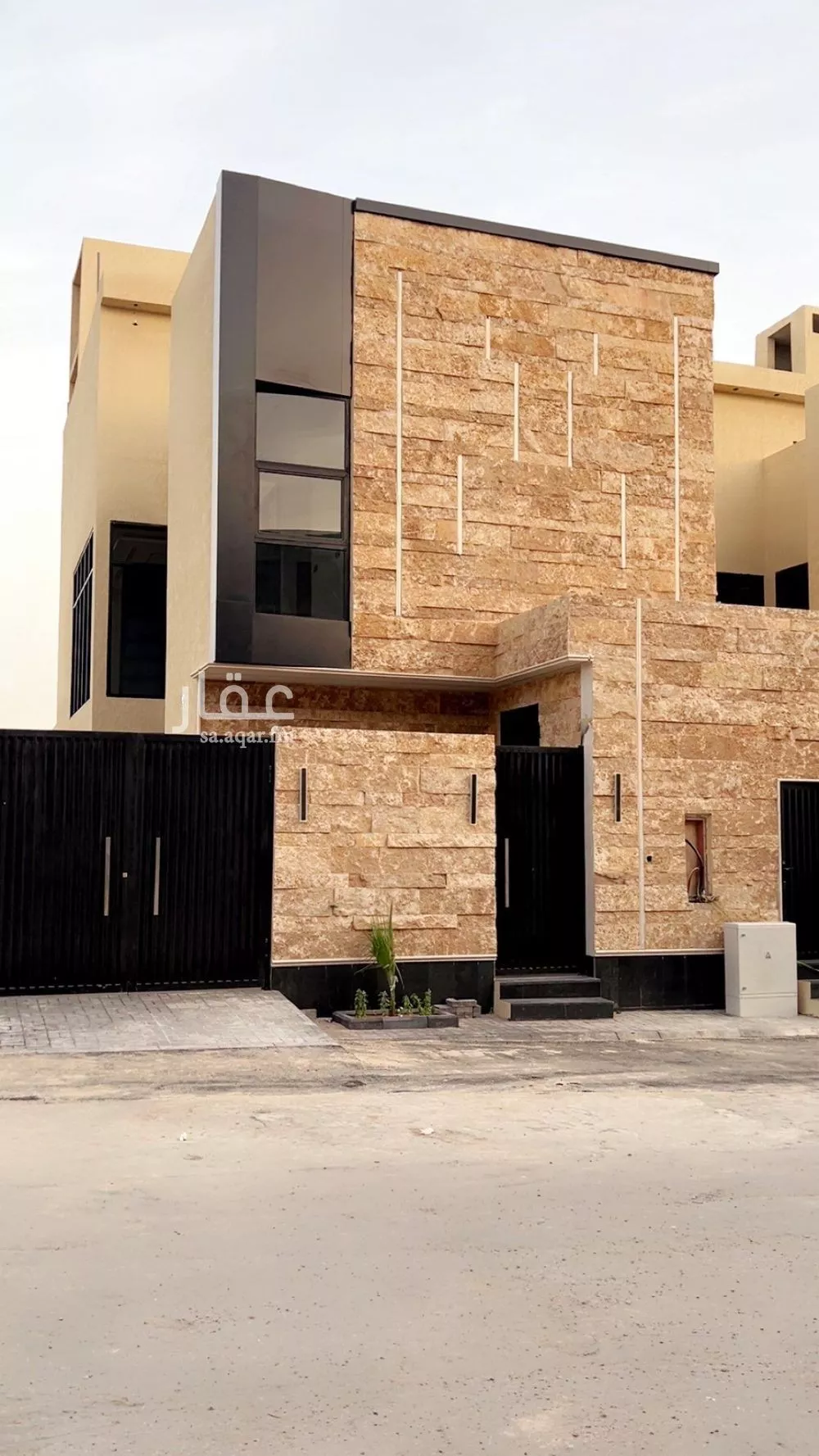 فيلا للبيع في شارع أمين الريحاني, حي النرجس, مدينة الرياض, منطقة الرياض 1 صورة