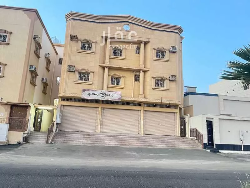 محل للإيجار في امتداد شارع الرصراص, حي الهر ير, خميس مشيط 1 صورة