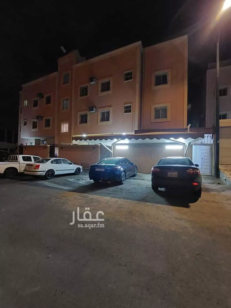 شقة للبيع في شارع خيران, حي الغدير, مدينة ابها, منطقة عسير 1 صورة