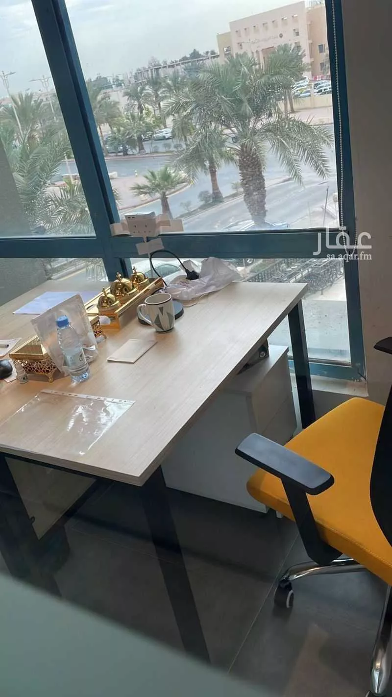 مكتب تجاري للإيجار في شارع صيدا, حي الدريهمية, مدينة الرياض, منطقة الرياض 1 صورة