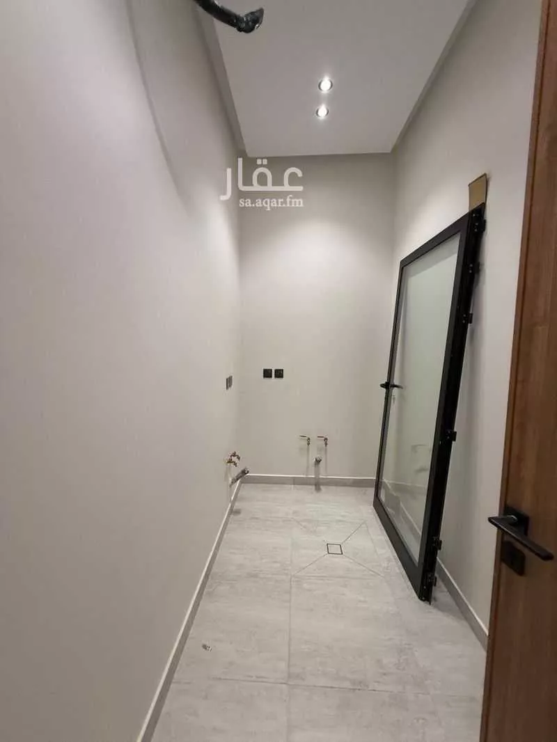 شقة للبيع في شارع رقم 34, حي الندى, مدينة الرياض, منطقة الرياض 1 صورة
